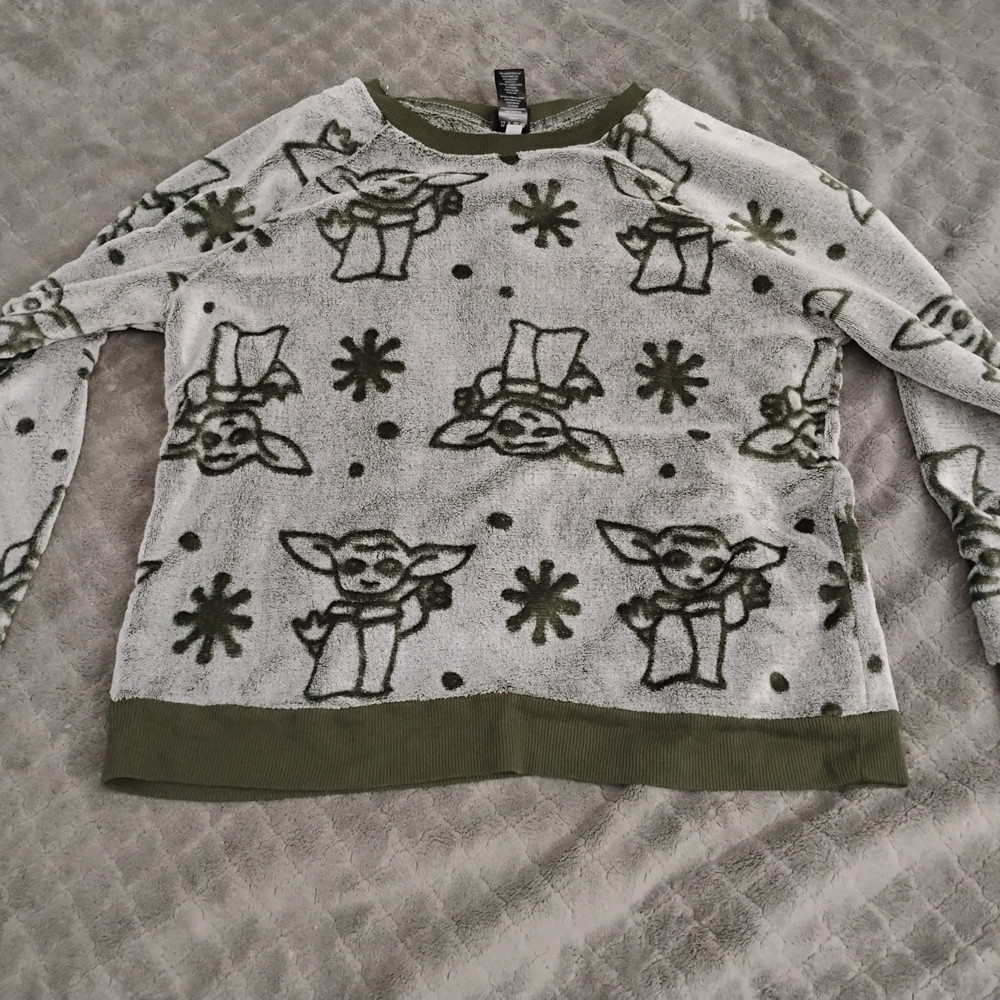 Star Wars Pajama Top - Green and White